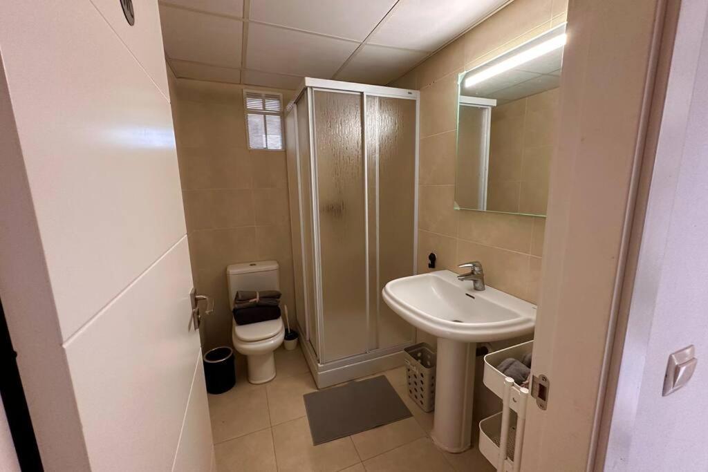 Apartament Atico Puerto Marina 2 Hab Con Piscina, 500M De La Plata Torremolinos Zewnętrze zdjęcie